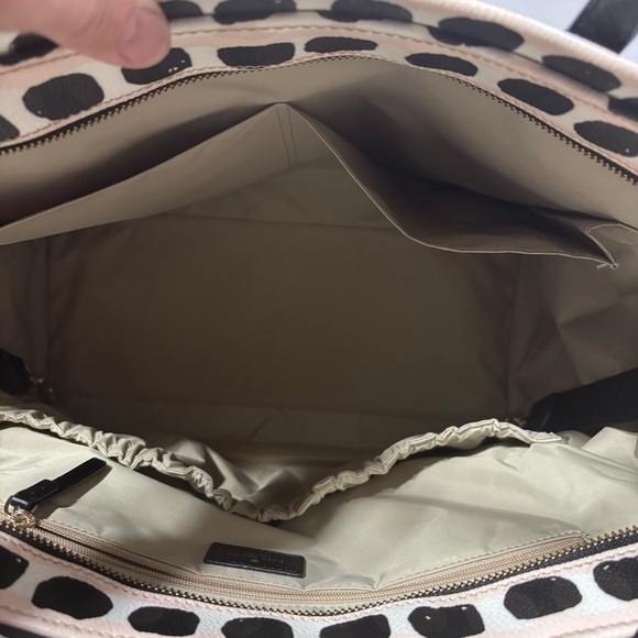 Kate Spade
New York Kaylie
Diaper Bag Pink Black White - Picture 4 of 7